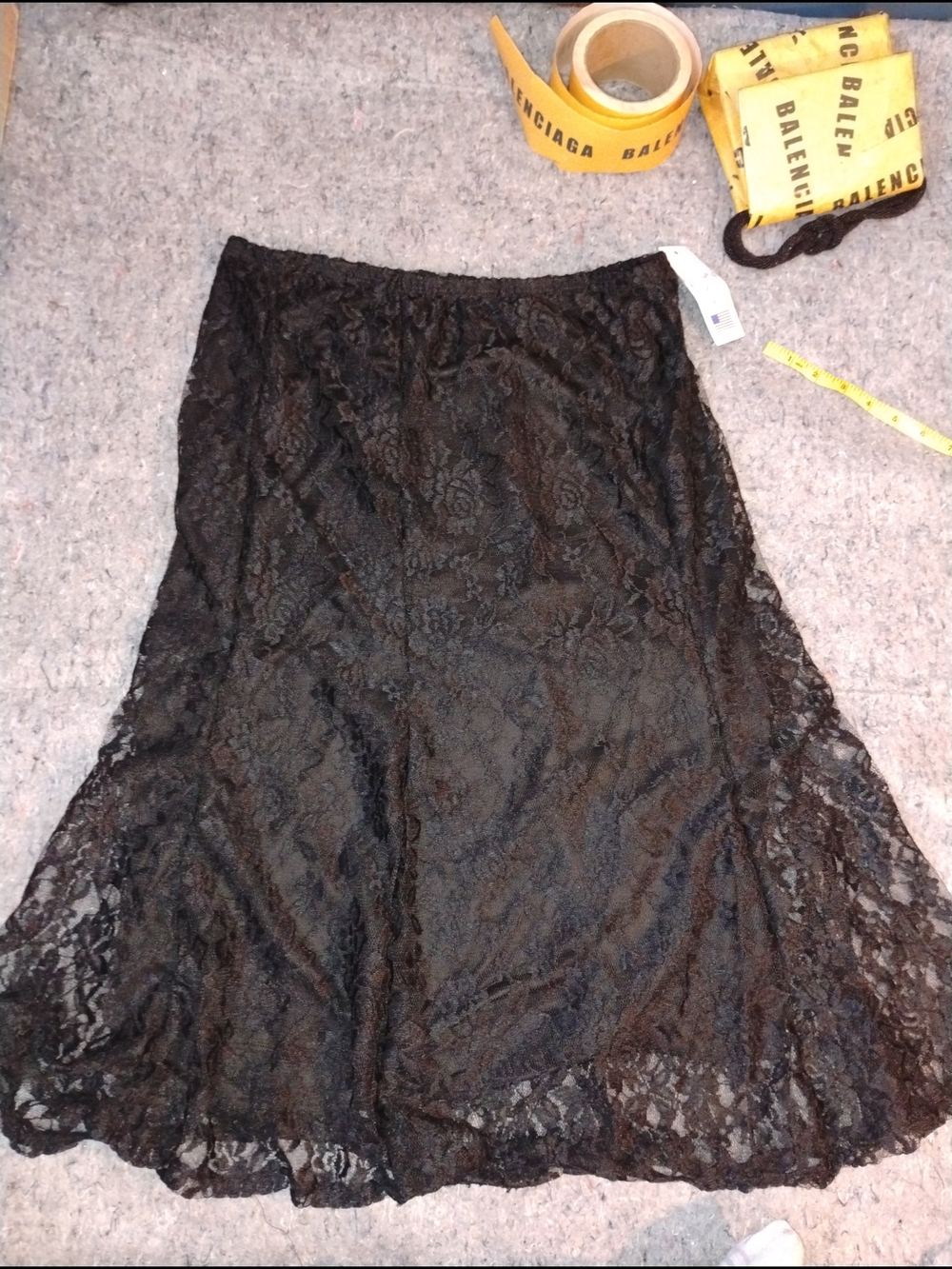 Women's Black Lace A-Line Skirt - Brand Unspecified